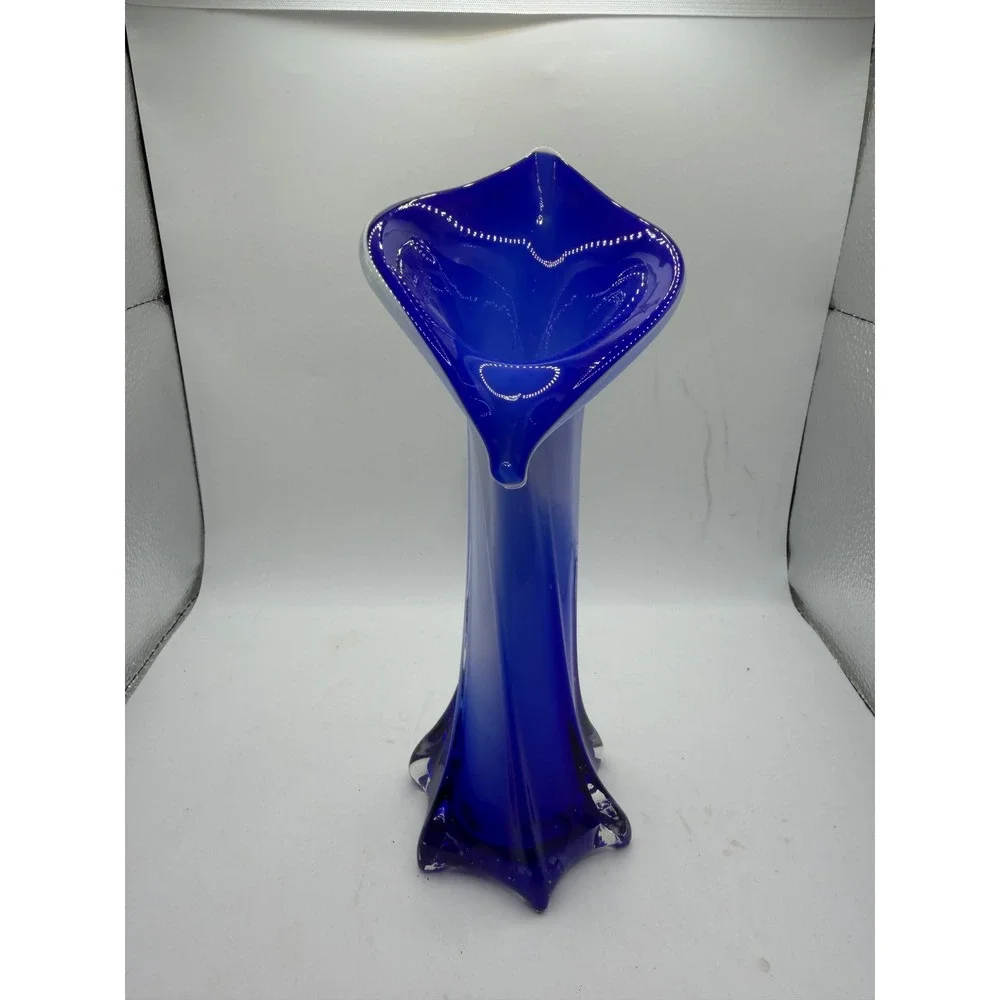 Cobalt Blue Art Glass Calla Lily Vase Hand Blown Twisted Stem 8.5 Inch Decor